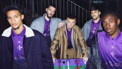 LuisaViaRoma intră în lumea fotbalului printr-o colaborare cu Kappa și ACF Fiorentina