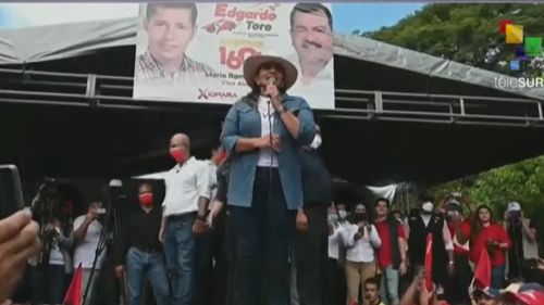 O politiciană de stânga pe nume Castro, pe cale de a fi aleasă prima femeie președinte al republicii central americane Honduras