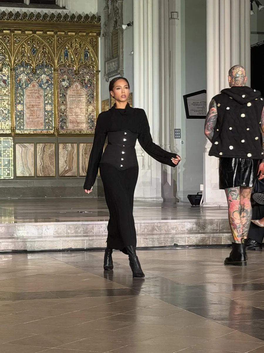 idol-jose-london-fashion-week 