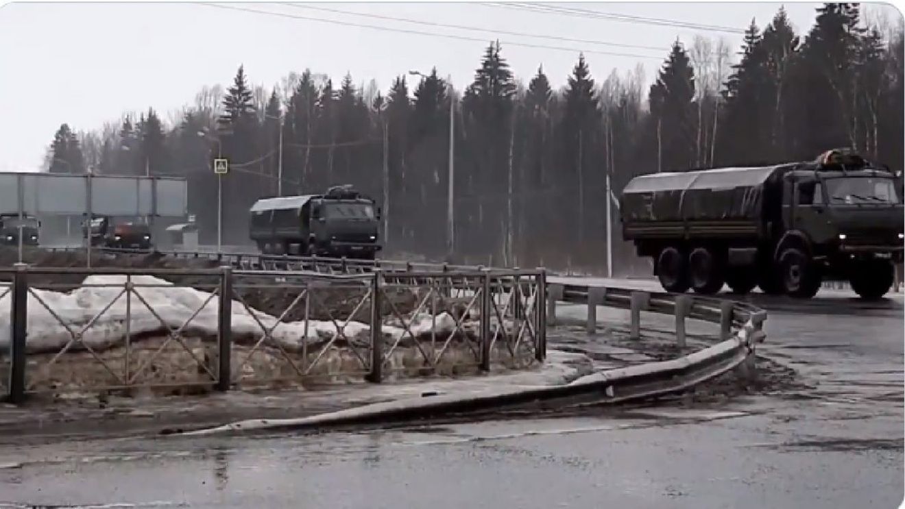 The New York Times: 80.000 de soldați ruși au rămas la frontiera cu Ucraina / SUA și NATO au început manevrele militare cu 28.000 de militari