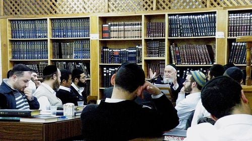 Grea lovitură pentru guvernul Netanyahu: Curtea Supremă a Israelului anulează scutirile de armată pentru studenții ultra-ortodocși