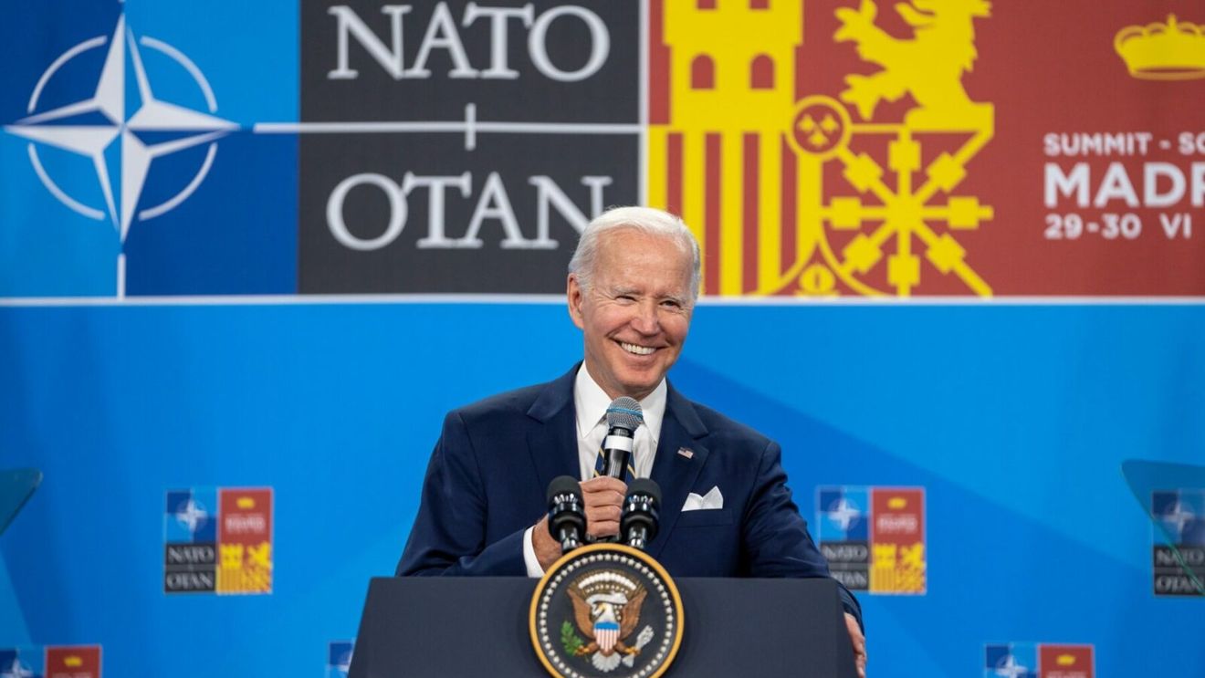 Zelenski, în drum spre SUA / Biden confirmă vizita președintelui ucrainean la Washington și livrarea de rachete Patriot