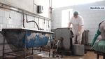 VIDEO | Ministrul Sănătății din Moldova, în lacrimi după ce a vizitat blocul alimentar de la spitalul din Bălți: „Mi-i rușine”