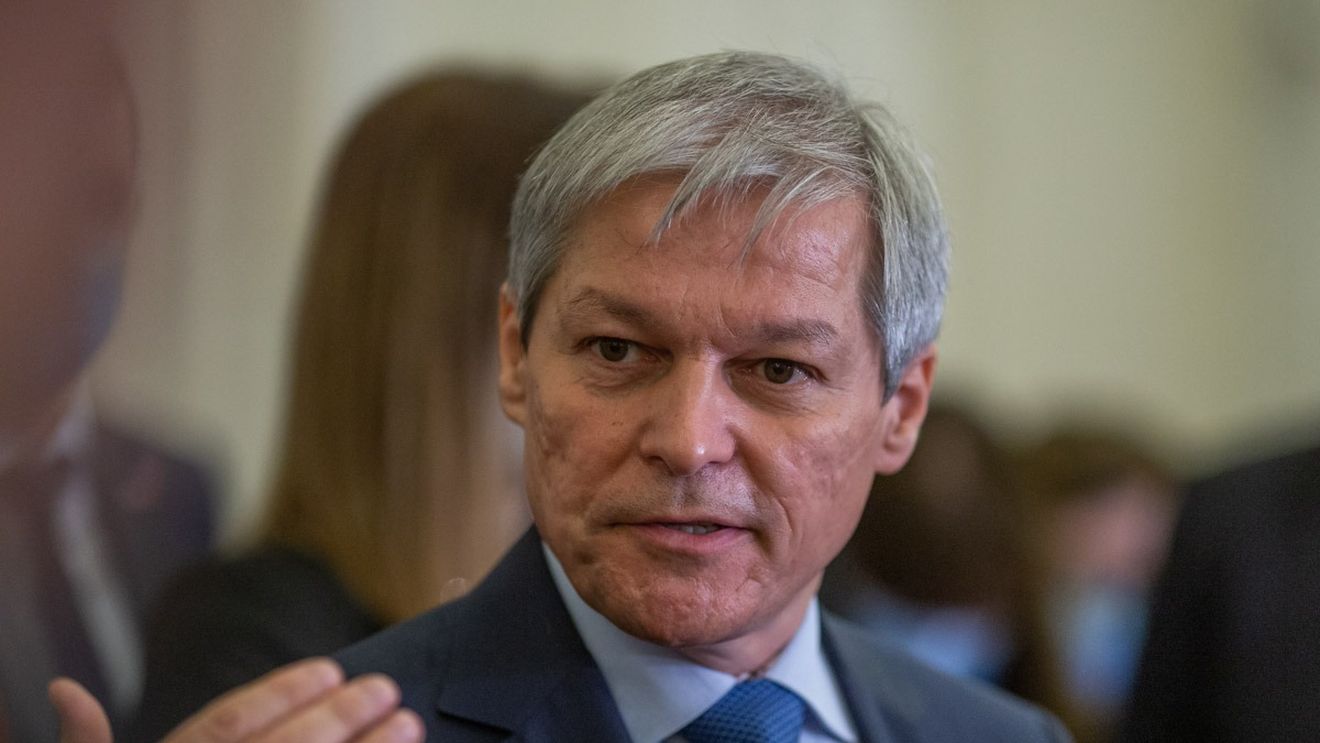 Dacian Cioloș: Trecem în opoziție la vechile partide și în luptă cu orice formă de extremism