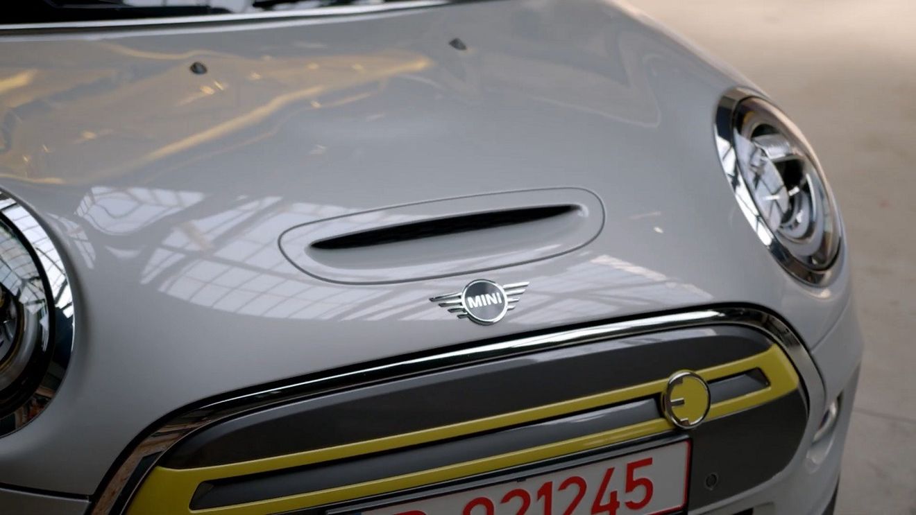 Primul BMW Mini 100% Electric pentru competiţii sportive, prezent la Super Rally Târgu Mureş