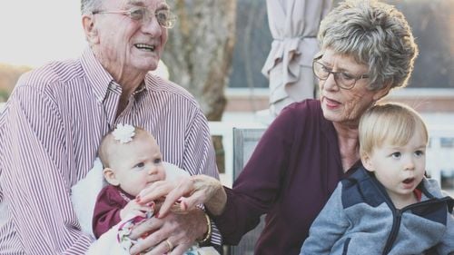 Care este secretul pentru a trăi până la 100 de ani? Oamenii de știință caută răspunsul acestei întrebări în celulele stem ale centenarilor