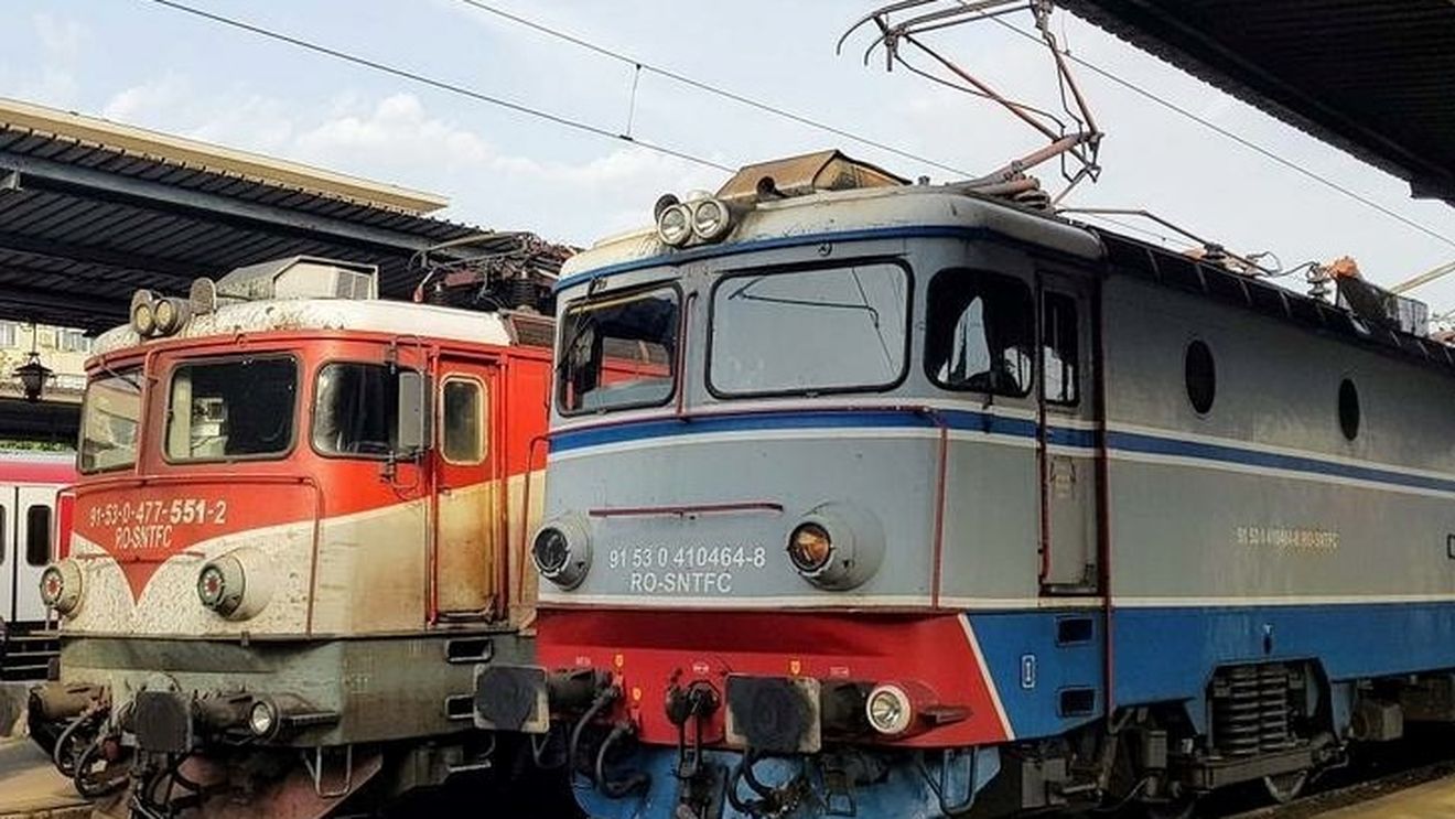 CFR Călători anunţă că, până la finalul anului, vor fi reduse posturi, dar asta nu implică disponibilizări/ Bugetul pentru 2022 prevede aproximativ 12.000 de salariaţi