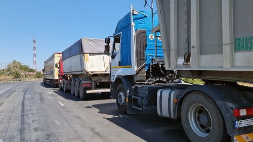 Cresc amenzile pentru cei care se sustrag de la verificarea dimensiunii vehiculelor de transport marfă / Pot ajunge la 30.000 de lei