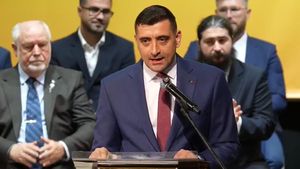 Extremistul Simion revine cu tema suspendării președintelui Nicușor Dan, după ce acesta a participat la lansarea candidaturii lui Cătălin Drulă la Primăria Capitalei: Este total imoral, total neconstituțional