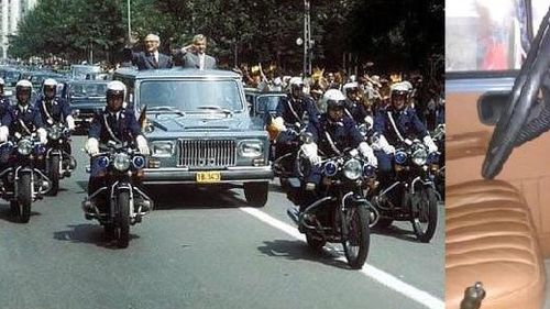 Fiscul scoate, din nou, la licitație ARO-ul lui Ceaușescu, confiscat de la Tender / Gorbaciov a salutat mulţimea din acest automobil