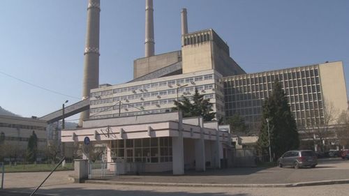Ministrul Energiei: Pas important pentru construcţia centralei de la Mintia. S-a semnat contractul pentru construcţia şi punerea în funcţiune a centralei electrice cu ciclu combinat de 1.750 MW / Contractul, în valoare de 673,5 milioane de euro, a fost semnat între AVAX Group şi Mass Group Holding