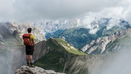 Accidente pe munte: Salvamont a coborât 22 de persoane, din care 12 au ajuns la spital, în ultimele 24 de ore