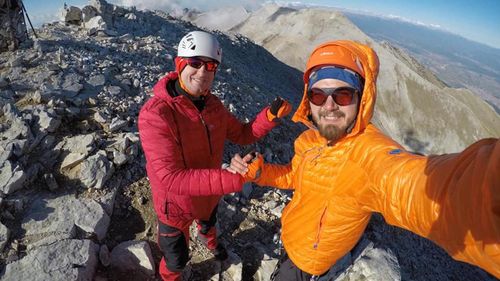 Alpinistul hunedorean Adrian Ahriţculesei încheie „Circuitul celor şapte vulcani”, cu o expediție spre Antarctica  / Dacă ajunge pe Muntele Sidley, va fi primul bărbat român care va reuși să finalizeze circuitul / Crina „Coco” Popescu a reușit asta în 2012, când avea doar 16 ani