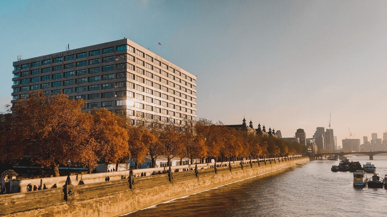 Haos la principalele spitale din Londra, după ce temperaturile record au afectat sistemele informatice / Operații și programări au fost anulate sau amânate. Pacienții grav bolnavi, redirecționați la alte spitale