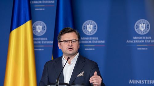 Kuleba spune că Lavrov ar trebui să-și ceară scuze public față de evreii din întreaga lume: „Antisemitismul în rândul elitelor rusești are o istorie îndelungată. Suntem indignați de declarațiile antisemite”