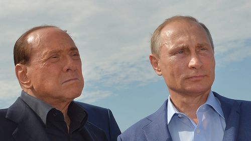 Silvio Berlusconi anunță că a reluat legăturile cu Vladimir Putin: "De ziua mea mi-a trimis 20 de sticle de vodcă şi o scrisoare foarte dulce"