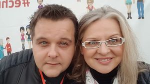 Fiul baronului PSD de Vaslui Dumitru Buzatu, numit de Ciucă într-o poziție cheie în Secretariatul General al Guvernului. Tudor Buzatu, promovat politic și în guvernul Dăncilă