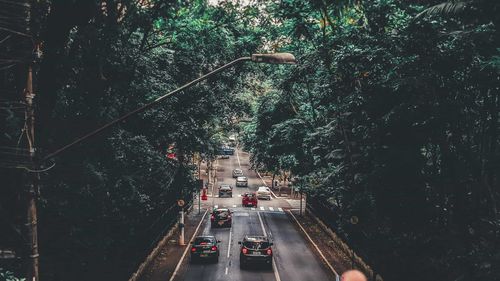 Daimler cere autorităților antitrust ale UE să verifice patentele Nokia. Miza: sistemele de comunicații pentru industria auto