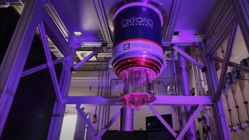 Un nou centru de dezvoltare a calculatoarelor cuantice a fost deschis în Marea Britanie: Ce este "Q-day" și de ce investesc statele și giganții tehnologici tot mai multe resurse în această nouă tehnologie