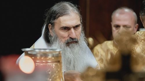 Arhiepiscopia Tomisului, după aniversarea Patriarhului: IPS Teodosie a plecat după ceremonie pentru că avea programată o slujbă la Neptun și o emisiune la radio/ IPS Teodosie este în comuniune cu PF Daniel, nu în supărare
