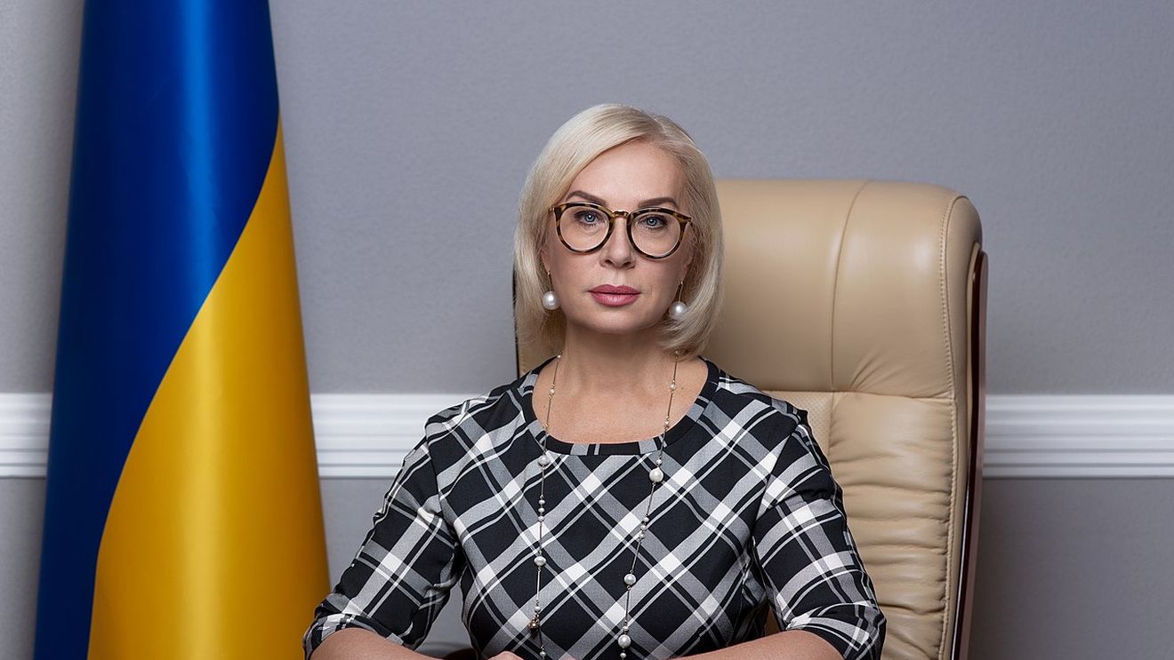 Parlamentul Ucrainei a demis-o prin vot covârșitor pe însărcinata cu drepturile omului, Luidmila Denisova, din cauză că a eșuat să își îndeplinească atribuțiile principale