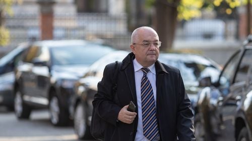 Boc, întrebat despre varianta Lasconi-preşedinte şi Bolojan-premier: Discutăm după alegerile parlamentare încolo, în funcţie de votul românilor