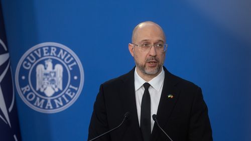 Premierul Ucrainei: Am semnat un acord care va permite poporului ucrainean şi românilor să-şi folosească documentele educaţionale, diplomele, fără nicio permisiune sau aprobare, în ţările noastre, pentru a lucra în funcţie de profesia lor