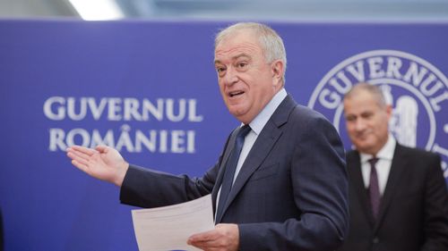 SURSE Superbugetarul Ion Sterian are în cabinet cinci secretare, nouă consilieri, un specialist în PR, plus șapte șoferi la dispoziție. El conduce compania monopolistă de stat Transgaz