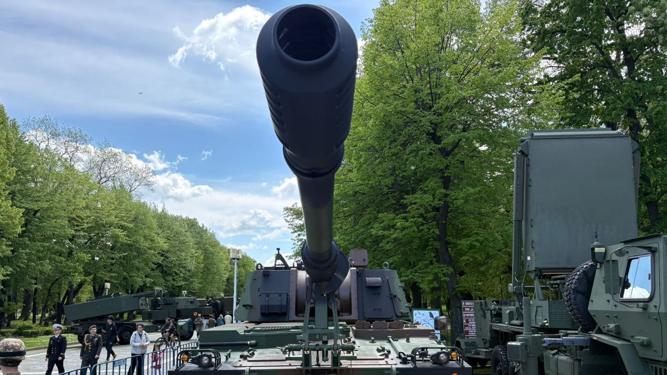 Obuzierul K9 „Tunet”, prezentat pentru prima dată la Ziua Forțelor Terestre Române