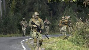 New York Times: SUA vor sprijini masiv insurgența ucraineană dacă Rusia invadează țara. CIA și Pentagonul vor înarma și antrena forțele gherilă ucrainene în România, Polonia și Slovacia