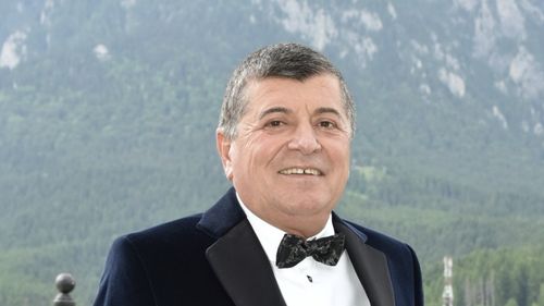 UPDATE Primarul ales al orașului Bușteni, Emanoil Savin, a murit / Bărbatul de 65 de ani a suferit un stop cardio-respirator pe un teren de fotbal