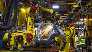 China amână aprobarea investiţiilor pentru planurile Geely şi BYD de a produce automobile în America Latină