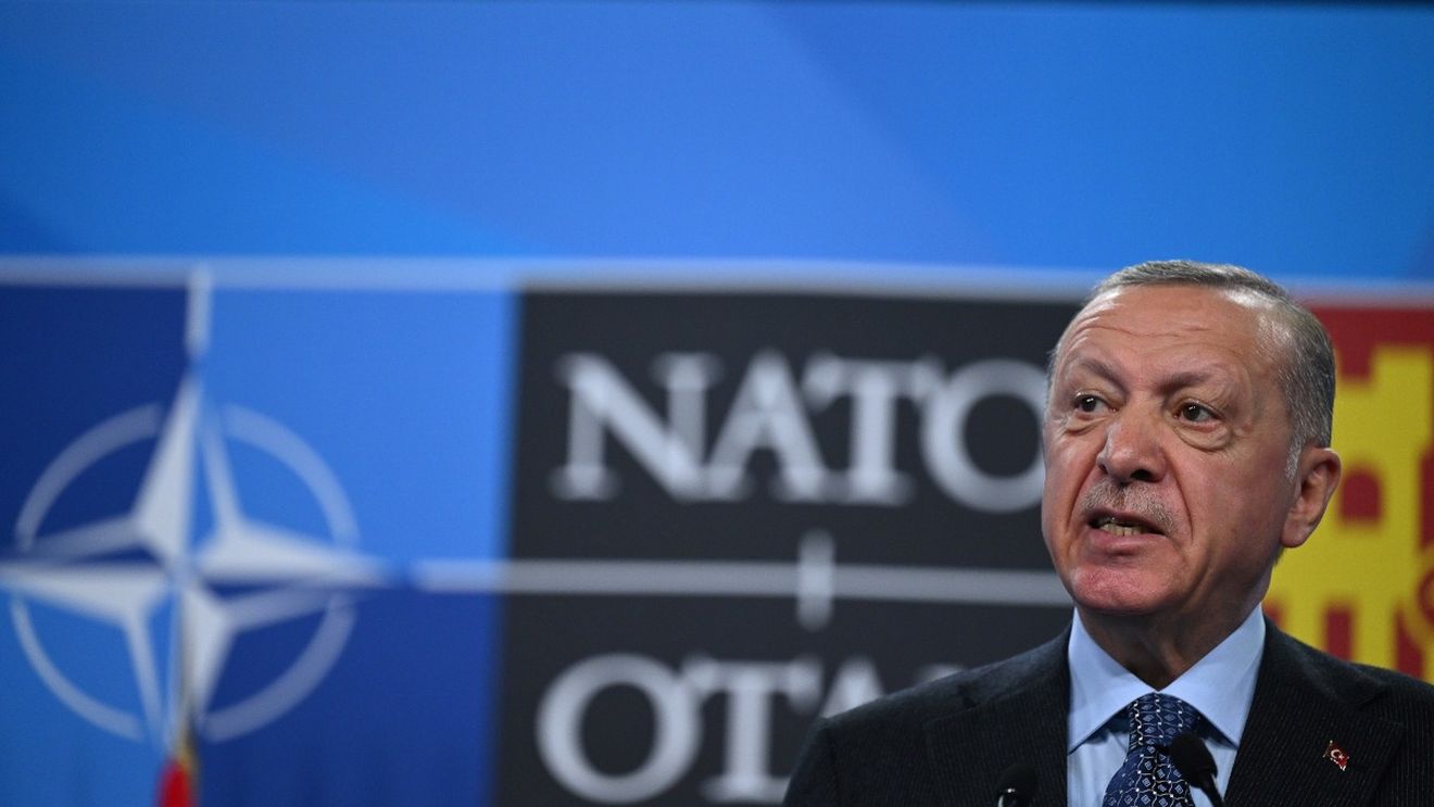 Perspectiva unui conflict direct între NATO şi Rusia este "îngrijorătoare", susține Erdogan