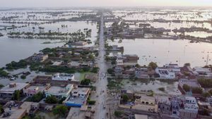 154 de morţi, printre care 74 de copii, după ce ploile musonice și viiturile au măturat Pakistanul
