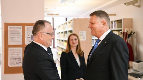România trebuie să își depășească condiția de “analfabet funcțional”, scrisoare deschisă a 14 organizații, în marja debutului aderării la OCDE, care cer renunțarea la orice intenție de a modifica ARACIP