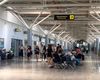 Negociatorii UE, compromis privind drepturile călătorilor cu avionul: Își vor păstra dreptul la despăgubiri de până la 600 de euro în cazul în care zborurile lor sunt întârziate sau anulate