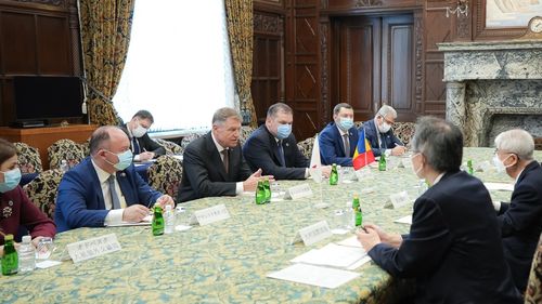 Președintele Iohannis în Japonia: a discutat cu președinții parlamentului despre investiții în energia nucleară