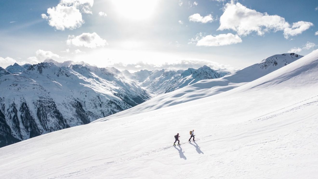 Risc mare de avalanșe în munţii Rodnei şi Călimani-Bistriţei
