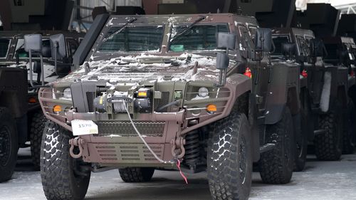 FOTO Primele blindate Cobra II 4x4 au fost livrate Forțelor Terestre Române / Peste 1000 de astfel de vehicule vor intra în dotarea Armatei