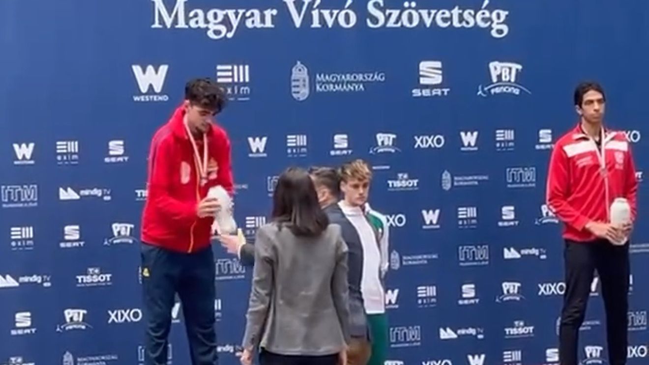 Radu Niţu a câştigat medalia de argint la proba masculină individuală a Cupei Mondiale de sabie juniori