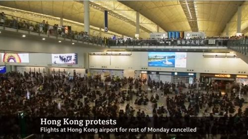 Aeroportul din Hong Kong a obținut un ordin de interdicție pentru protestatari