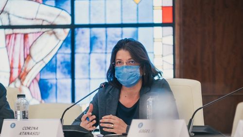 Cine este Corina Atanasiu, pe care USR o propune ministru al Educației în guvernul Cioloș: Licențiată în științele educației, dar fără experiență în domeniu, expertă în fonduri europene și reprezentantă a unei organizații de părinți