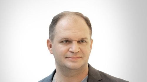 Începe lupta internă: Primarul Chișinăului, principalul competitor intern al lui Igor Dodon, e primul lider din Partidul Socialiștilor care o felicită pe Maia Sandu