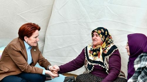 Alegeri Turcia 2023: “Societatea mai are de lucrat cu demonii misoginismului” – interviu cu Fatma Yilmaz, militantă pentru drepturile femeilor