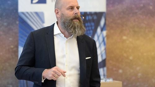 Cazul fostului spion STASI, Holger Friedrich, care a cumpărat Berliner Zeitung: victimă sau faptăș vinovat? Cât de răspândiți erau informatorii în fosta RDG