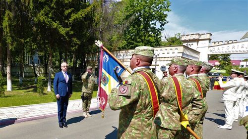 Dan Barna îl ironizează pe Vasile Dîncu după demisia acestuia: Sunt surprins că n-a dat și de data asta vina pe USR