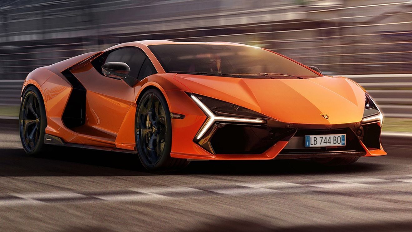 Lamborghini are clienţi până la finele lui 2025 pentru primul său model hibrid