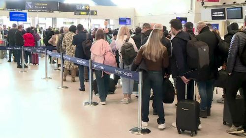 Este oficial: Se schimbă regulile la ieșirea din România. Ce se întâmplă de la 31 martie