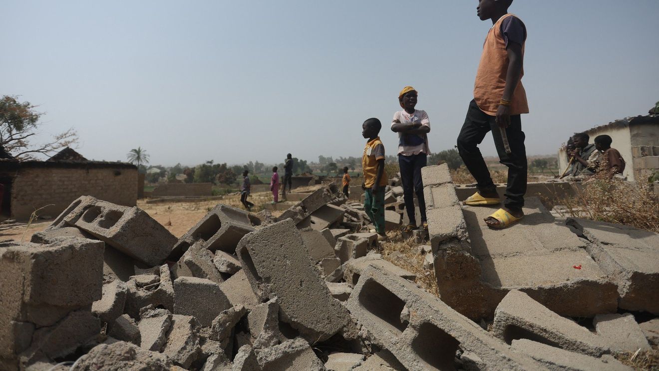 Un pastor, o mireasă și domnișoarele de onoare, răpiți în cele mai recente atacuri din Nigeria