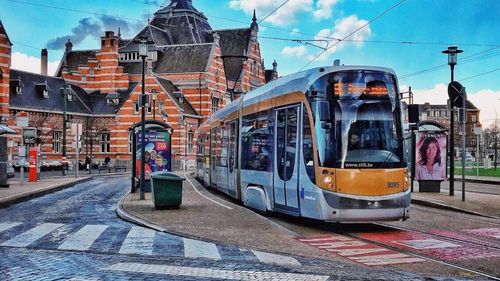 Atenţionare de călătorie a ministerului de Externe: Grevă în sectorul transportului public local şi aerian din Italia pe 14 noiembrie